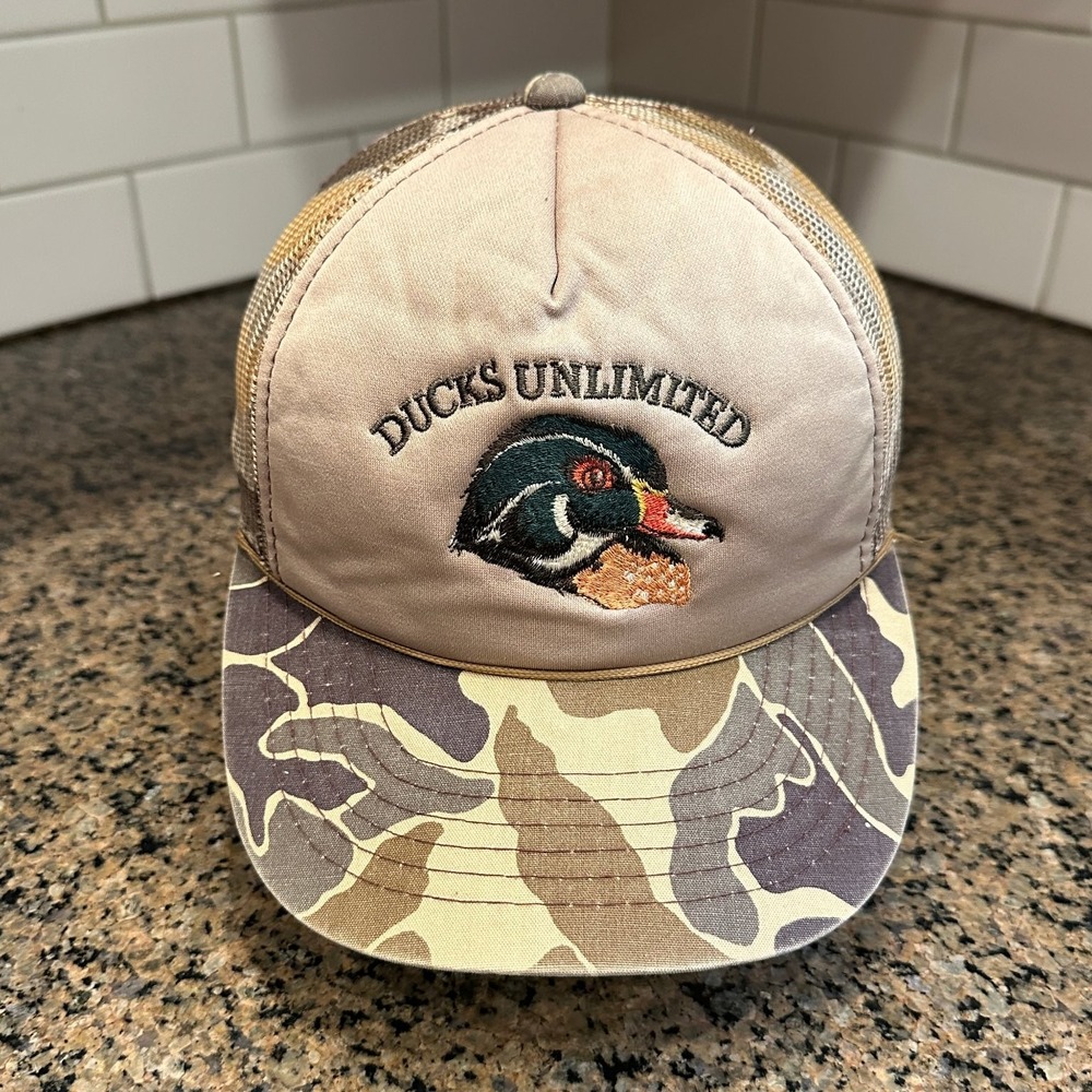 Vtg Ducks Unlimited Youngan Trucker Hat Cap Mens OSFM Camo Cotton Blend